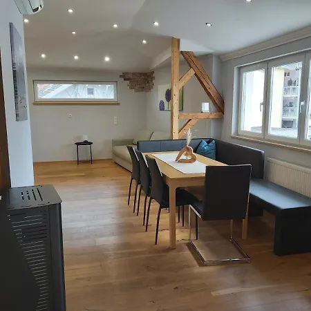 Apartment Penthouse-feeling Mabea *